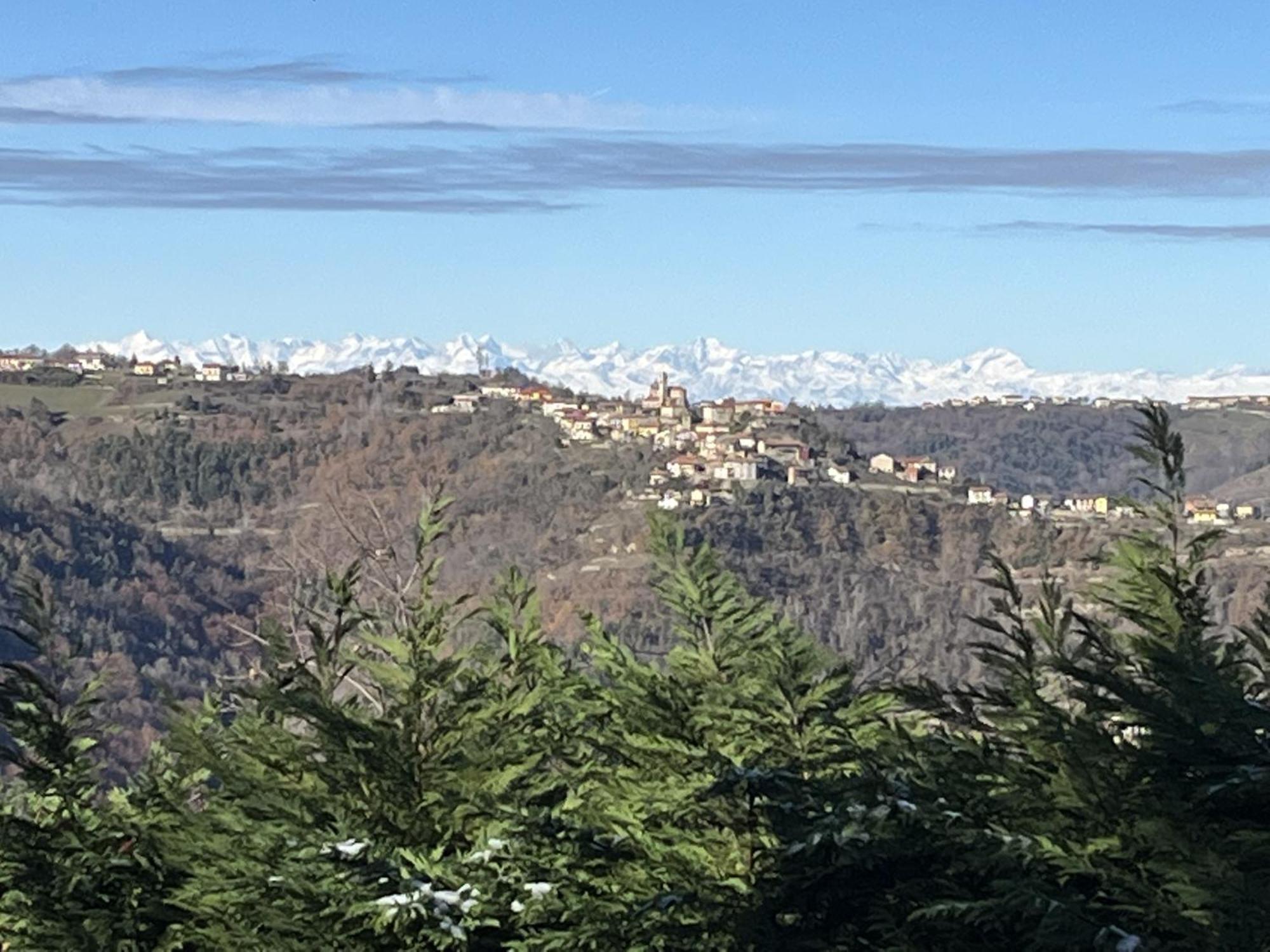 Case Vista Alta Langa, Appartement Bella Vista Cravanzana Buitenkant foto
